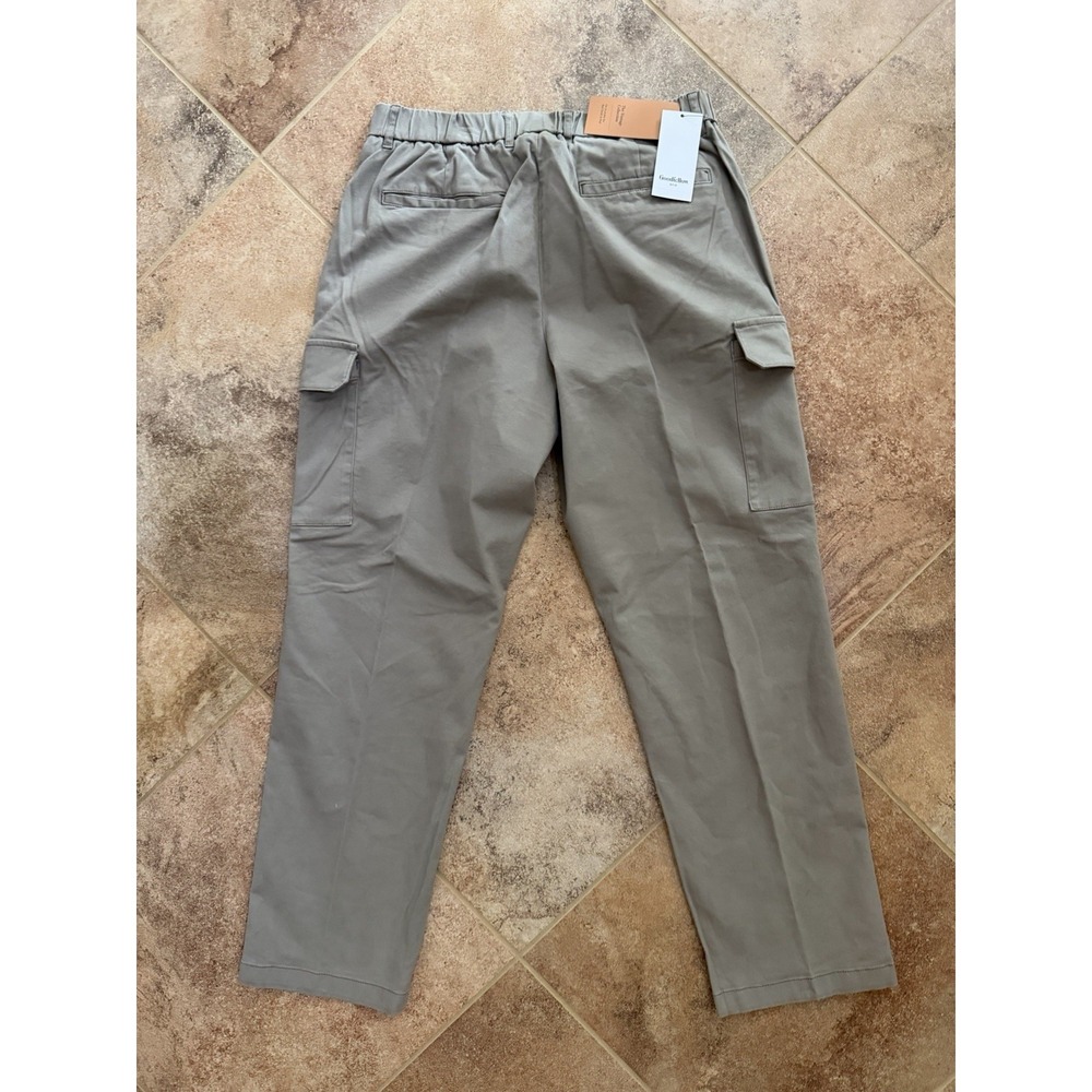 Men's Goodfellow Straight Leg Khaki Vintage Cargo Pants Size Medium NWT - Picture 6 of 7